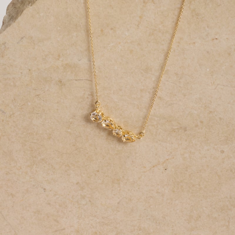 Colar entremeio zircônias redonda e gota 22mm corrente cadeado 45cm com alongadora