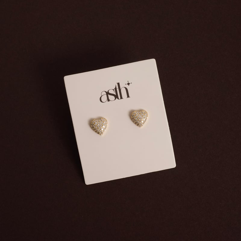 Brinco coração cravejado 9mm