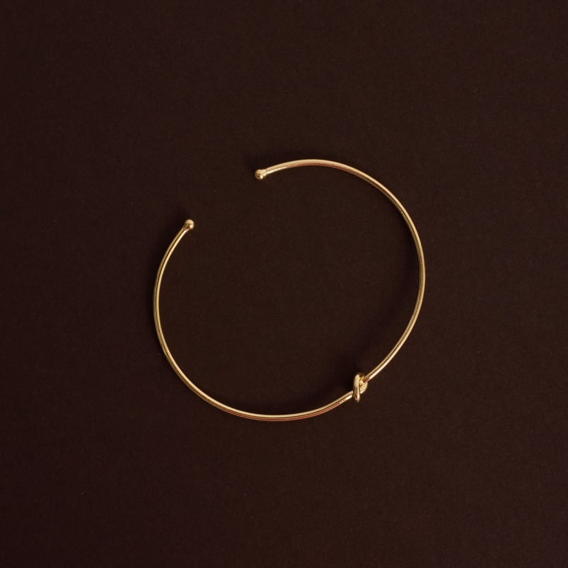Bracelete nó regulável