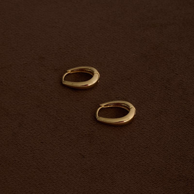 Argola click oval 17mm fio meia cana
