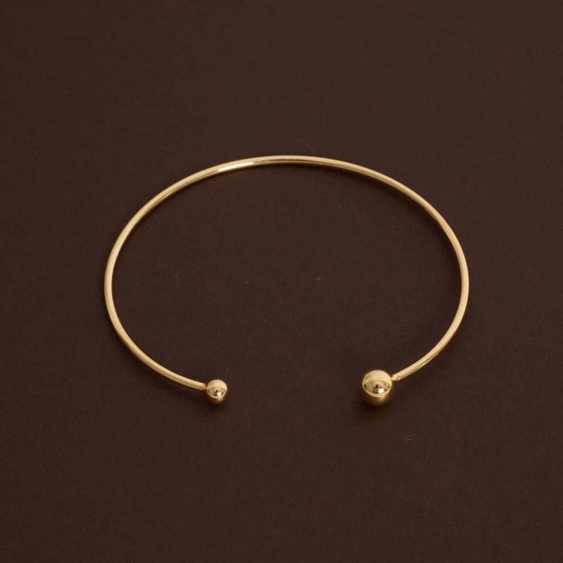 Bracelete bolas 4 e 6mm regulável