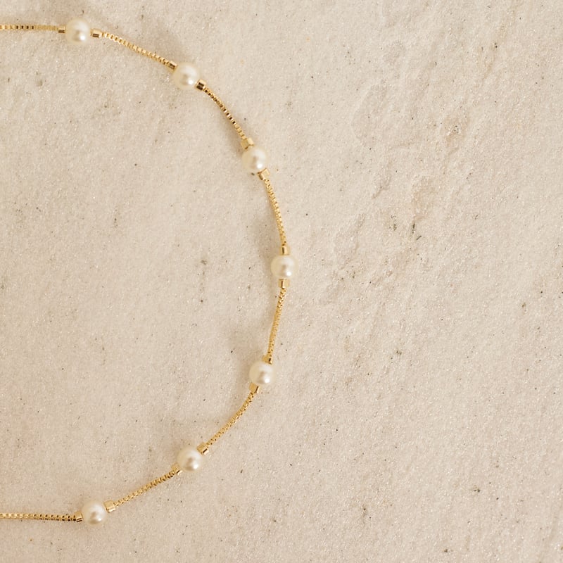Pulseira entremeio pérolas 4mm 16cm com alongadora