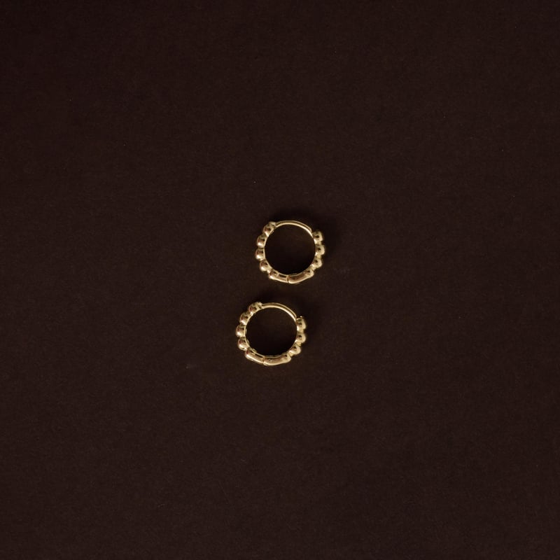 Argola click 10mm fio bolinhas
