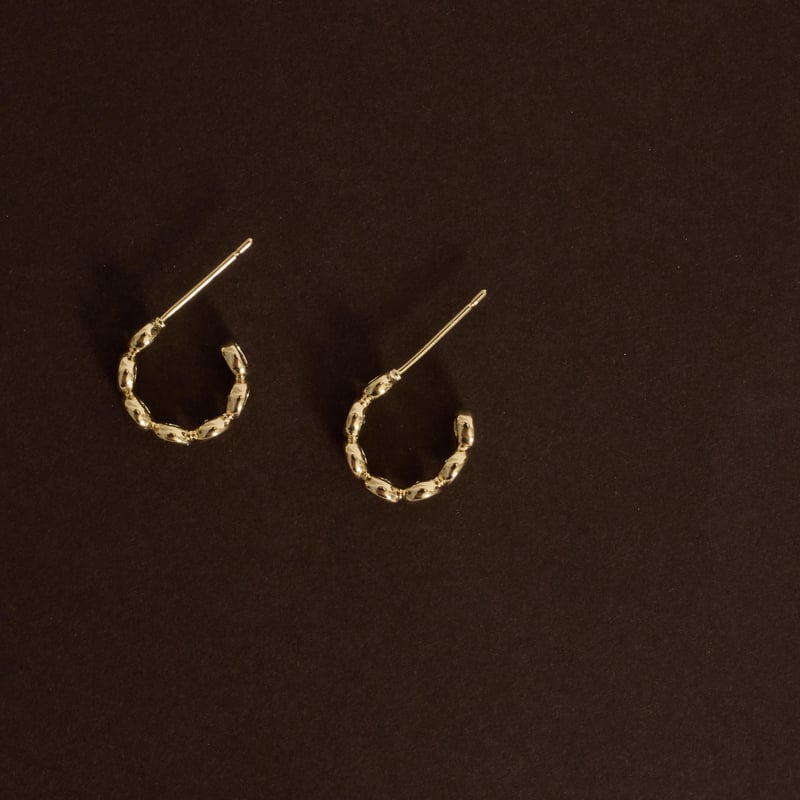 Argola cravejada 14mm tarraxa
