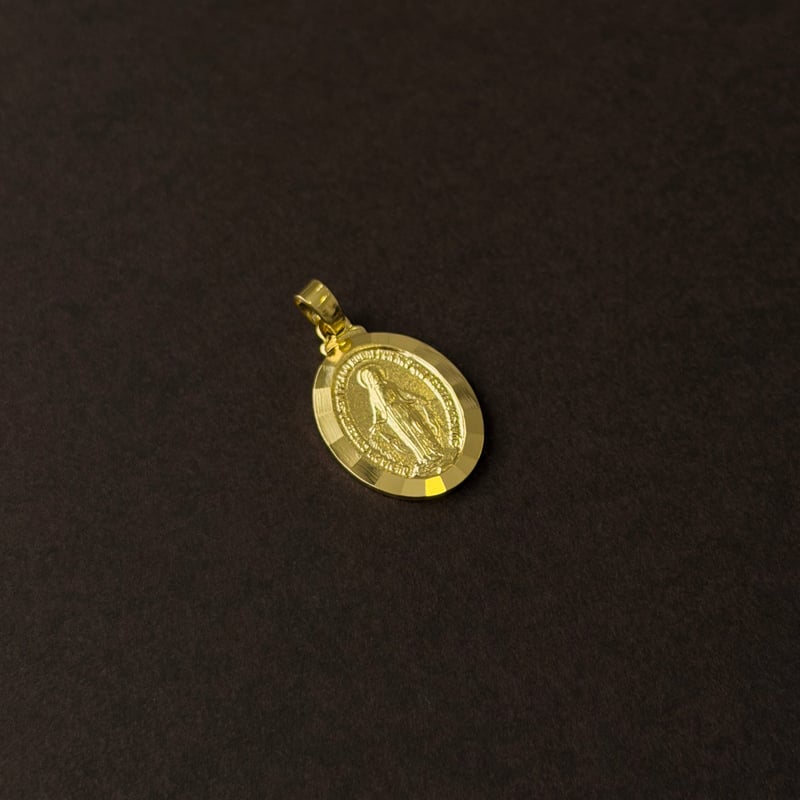 Pingente medalha oval Nsa. Sra. das Graças 18mm 