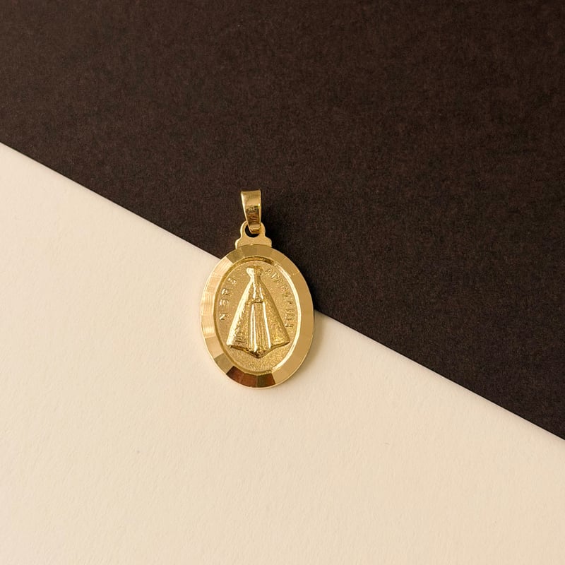 Pingente medalha oval Nsa. Sra. Aparecida 18mm 