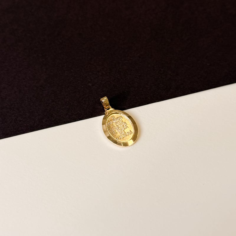 Pingente medalha oval Salmo 23:1 18mm