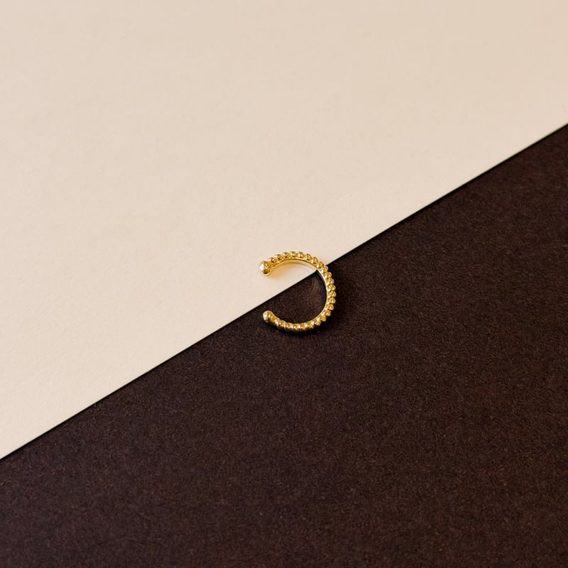 Piercing fake argola fio torcido