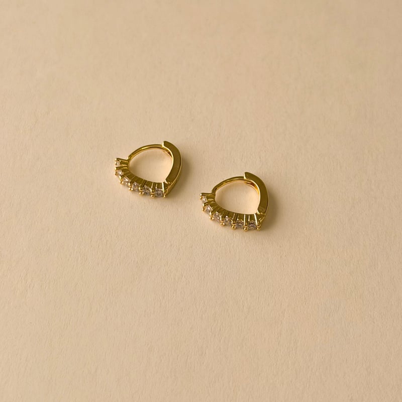 Argola click gota cravejada 12mm