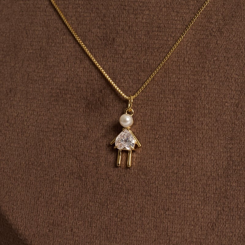Colar pingente menina com pérola e zircônia 16mm 45cm com alongadora
