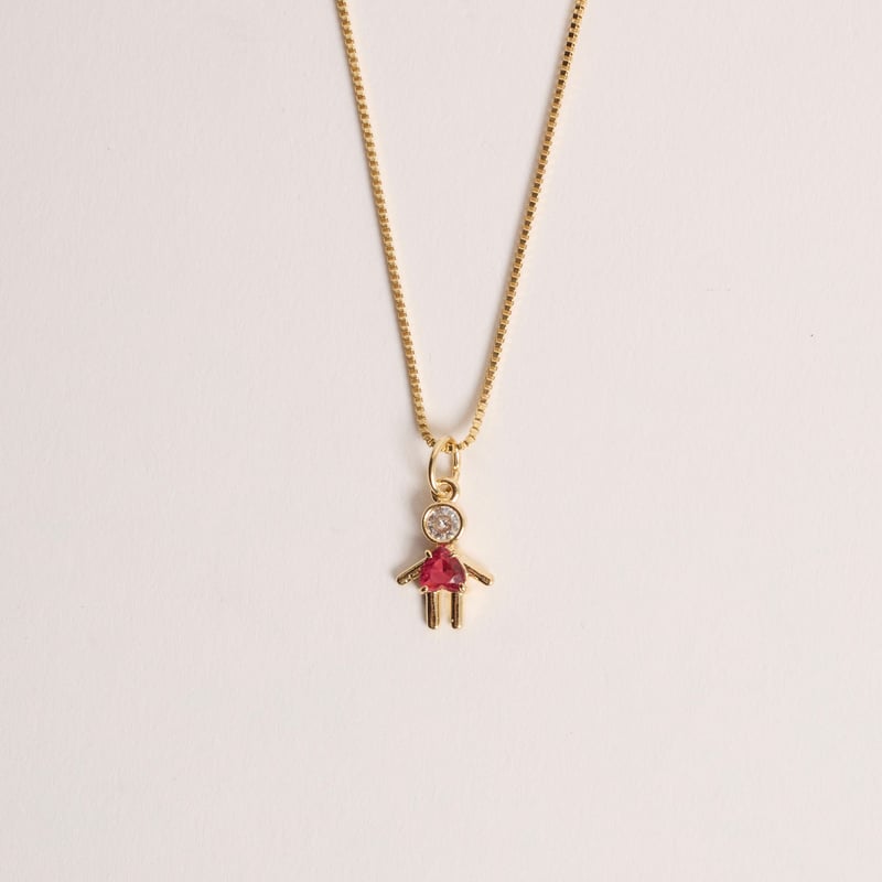 Colar pingente menina com zircônias cristal e rubi 11mm 45cm com alongadora