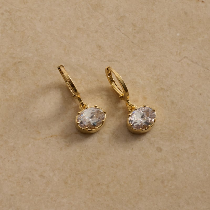 Argola 11mm pingente zircônia oval 8mm
