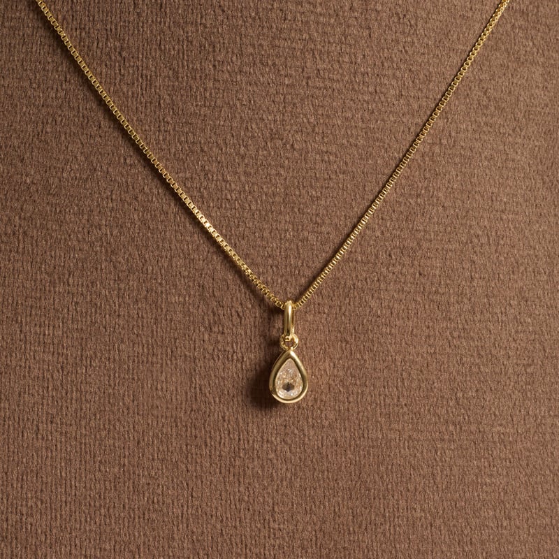 Conjunto brinco e colar zircônia gota embutida 7mm 40cm com alongadora
