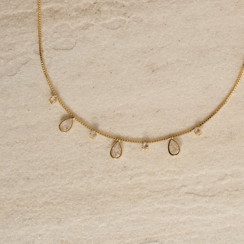 Colar entremeios zircônias redonda e gota 40cm com alongadora