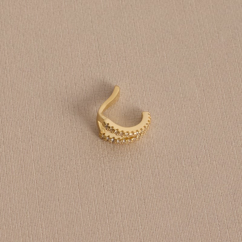 Piercing fake argola fio duplo cravejado