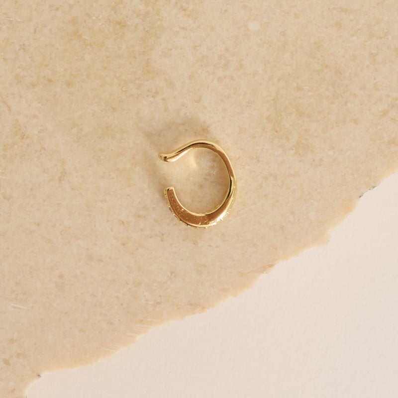 Piercing fake argola com cravejado