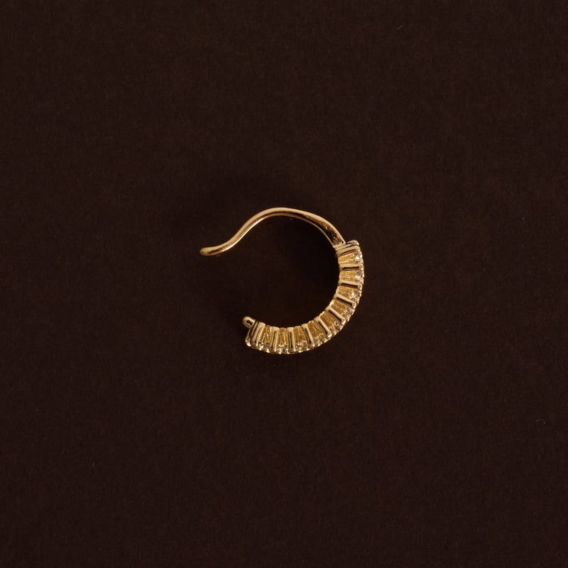 Piercing fake argola duplo cravejado