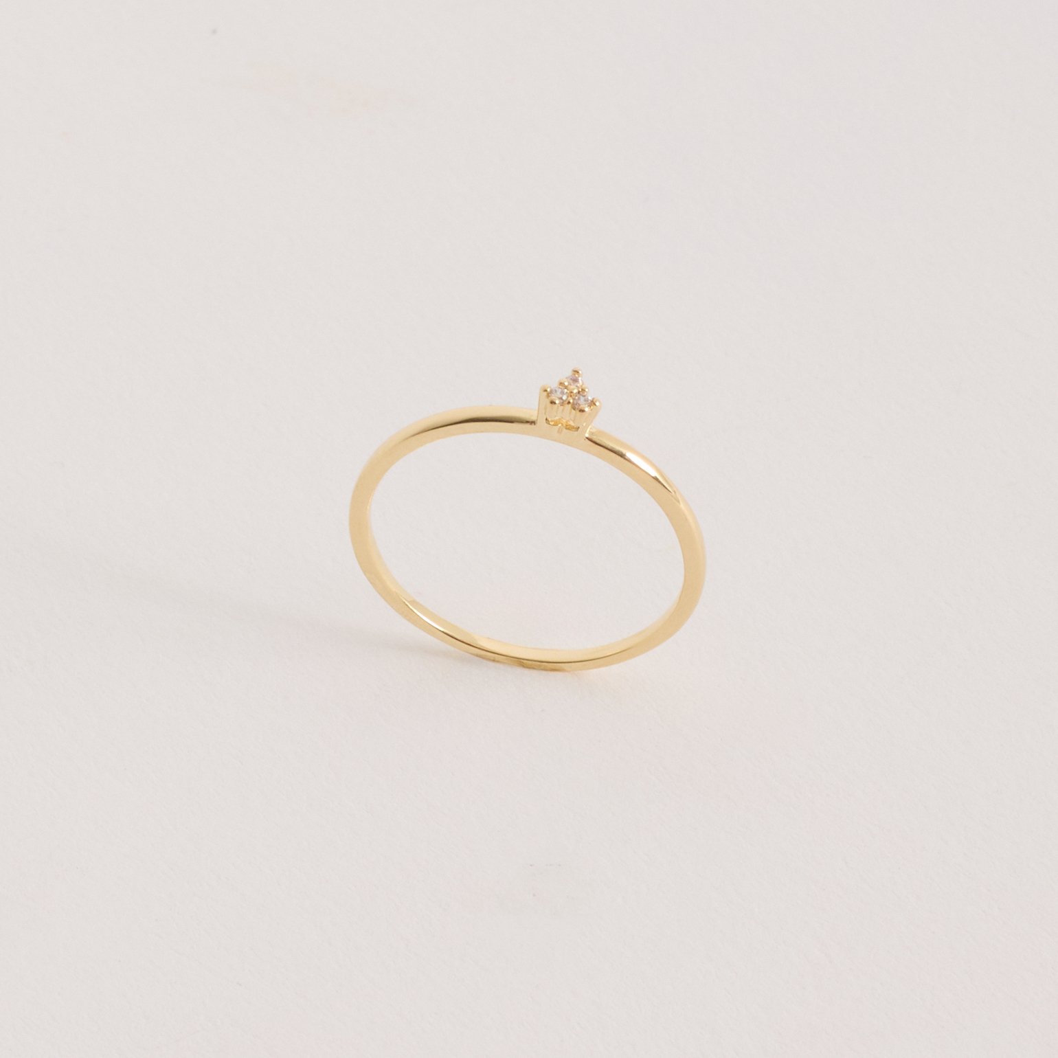 Anel 3 mini zircônias