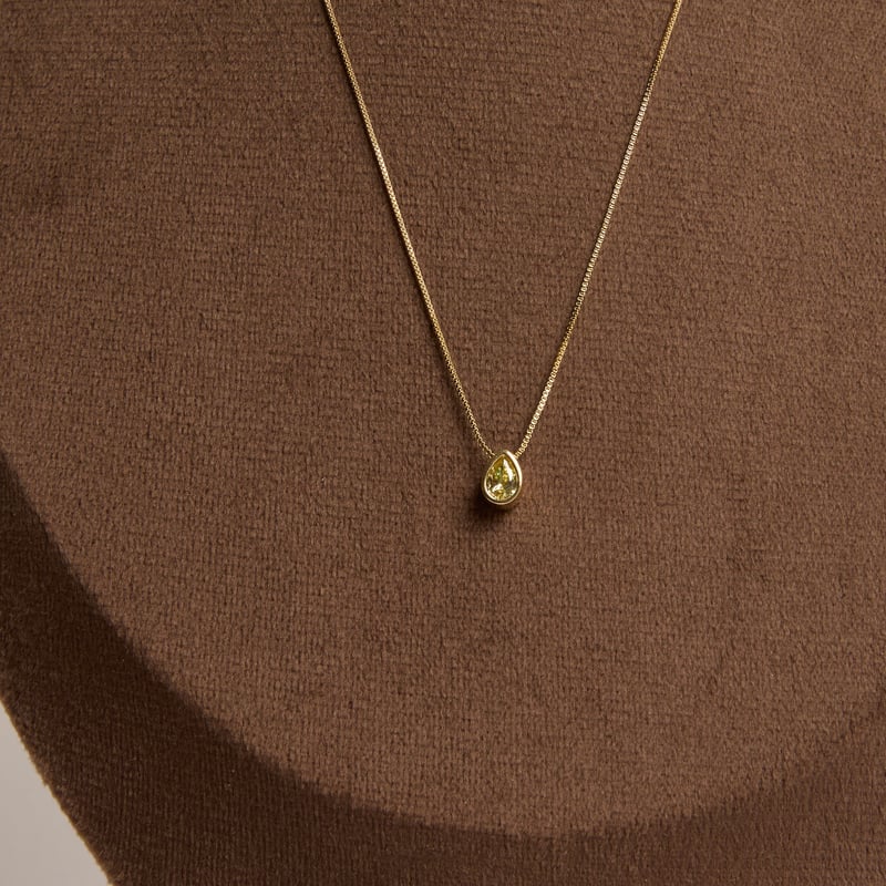 Colar pingente zircônia gota embutida citrino 7mm 40cm com alongadora