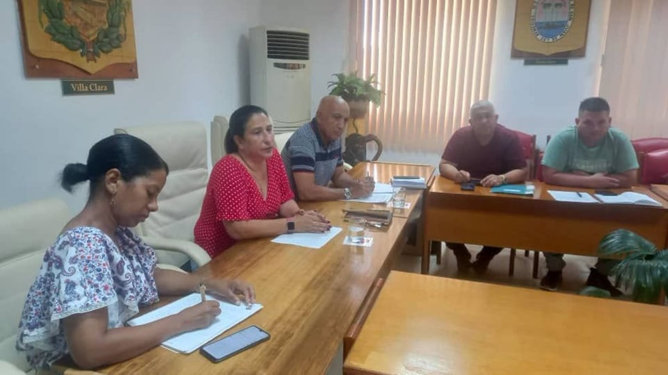 ¿Hasta 2.500 pesos el pasaje? Villa Clara le pone tarifa de lujo al transporte
