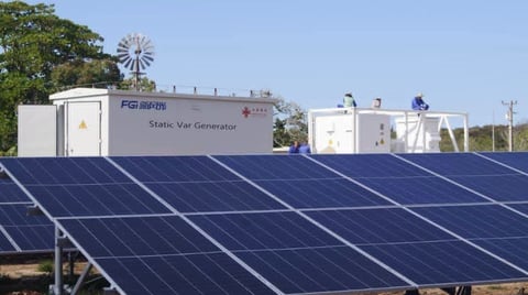 ¡Se robaron las vigas del parque solar en Granma! ¡A sabotear el apagón!