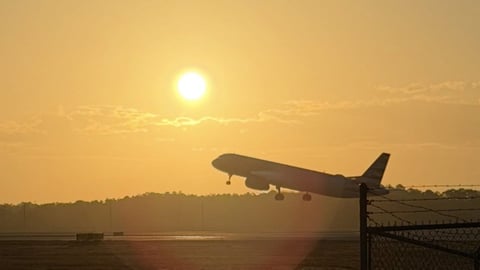 Más de 700 vuelos chárter conectarán Florida y Cuba este invierno