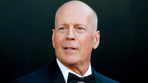 ¿Qué te parece? El cerebro de Bruce Willis irá a la ciencia para buscarle cura a su mal