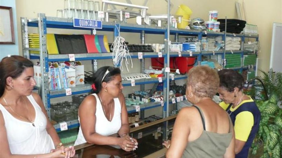 ¿Y ahora qué? Cuba estrena 'mercados de barrio' para paliar la falta de todo