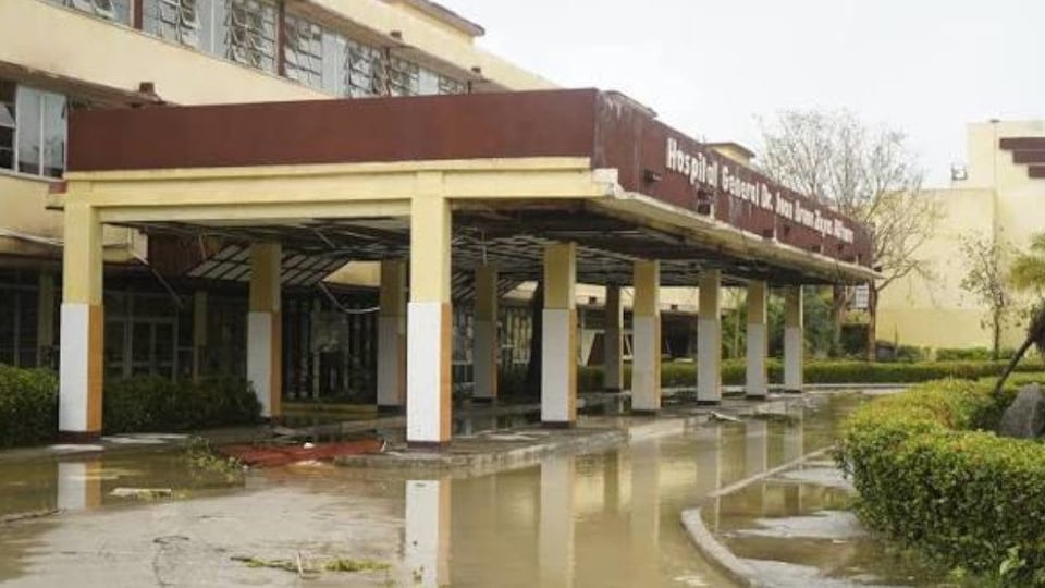 ¡Médico Cubano Alza la Voz! Denuncia Salarios Cero, Comida Mala y Oscuridad en Hospital
