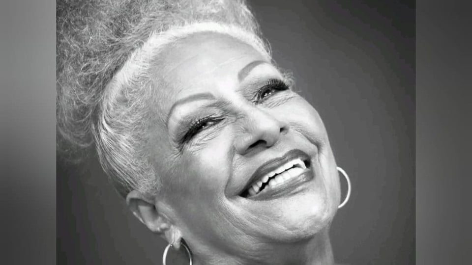 ¿Y tú sabes quién cumplió años? ¡Miriam Socarrás, la reina de la risa y el sentimiento!