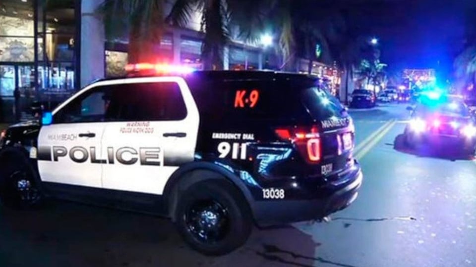 ¿Dos Muertos en la US-27? ¡Un Choque de Moto con Camión que Pone a Pensar!
