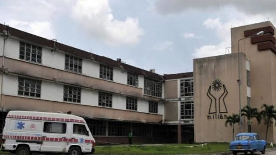 ¿Se le fue la sangre al cerebro al Hospital de Santa Clara? A un niño con esclerodermia le negaron la cura