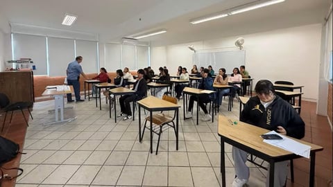 México Debate Contratación de Maestros Cubanos en Su Sistema Educativo