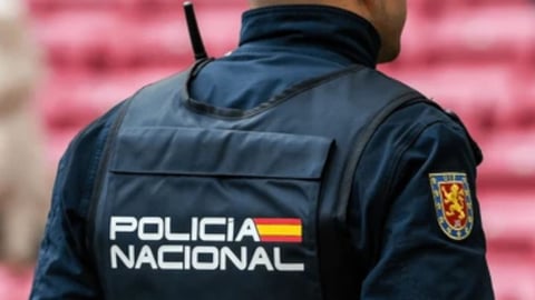 Padre Detenido en Madrid por Abusar de su Hija y Transmitirlo Online