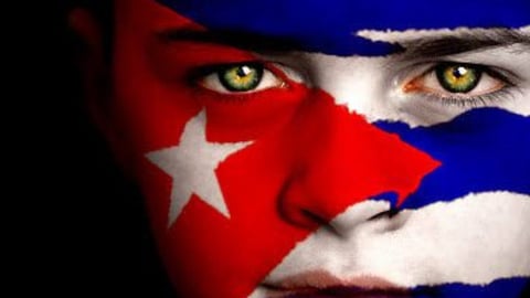 Sacerdote Cubano Reflexiona Sobre la Crisis y el Futuro de Cuba