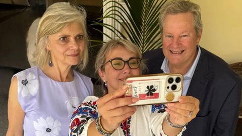 ¿Se fue la embajadora ucraniana de Cuba? El 'adiós' de EEUU entre dimes y diretes