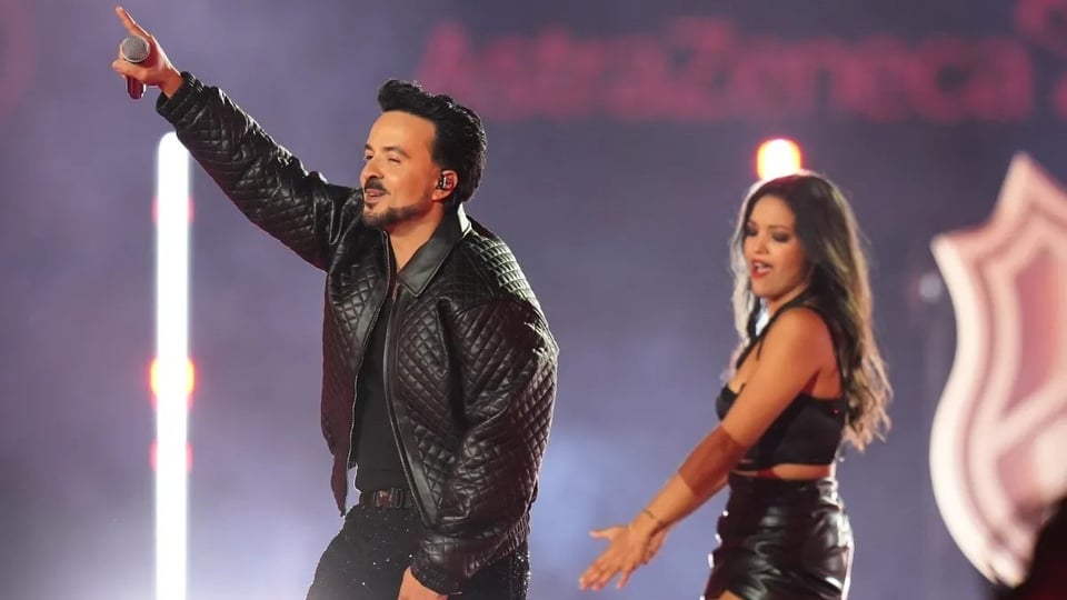 ¡Fonsi soltó un bochinche mundial por las redadas en la yuma!