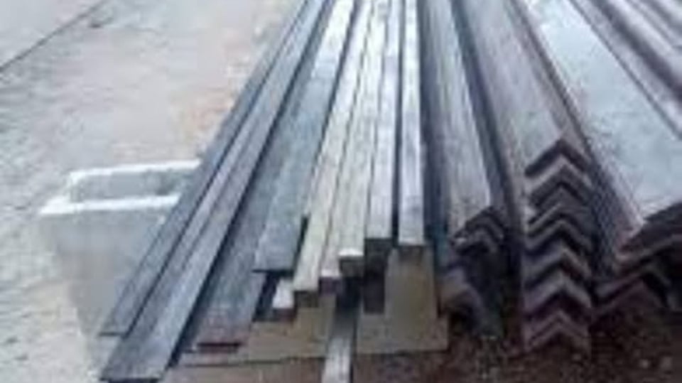 ¿Y las vigas de acero? Ladrones se llevan un buen pedazo de la empresa estatal en Bayamo