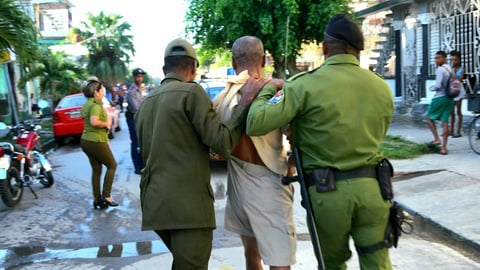 Redada en Guantánamo desvela red de 'químico' en Cuba