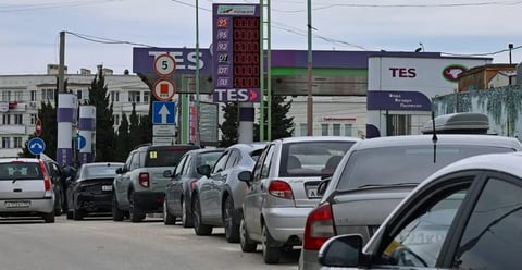 Rusia prorroga prohibición de exportar combustible; Cuba pierde vital suministro