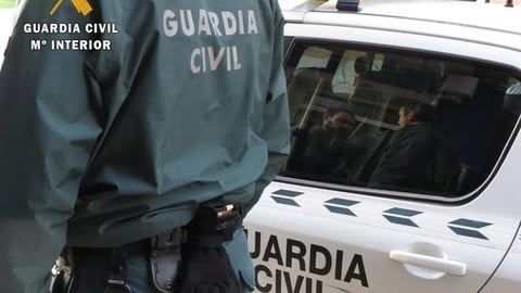 Vecinos Rescatan a Bebé de Cinco Meses de un Intento de Asfixia en Gran Canaria