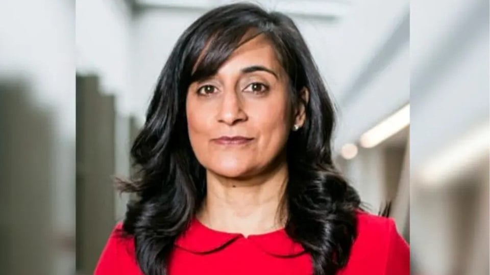 La Candela de Apagones y Canadá Que Dice: "¿Tú Supiste lo Último?"