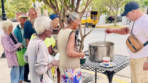 La Iglesia Católica Lucha por Distribuir Ayuda en Cuba por Escasez de Combustible