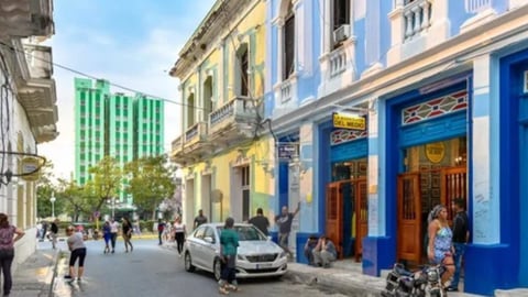 Bodegas Cubanas: Dueño Estatal, Gerente Privado