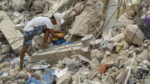 ¿Y tú abuela dónde está? 38 niños sin nombre tras el temblor en La Guaira