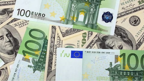 El Dólar y el Euro Disparan su Valor en Cuba: Brecha Récord con el Mercado Informal