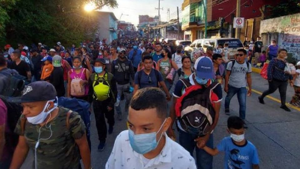 ¡Adiós a todo! Cubanos venden sus casas y terminan varados sin poder ir ni volver