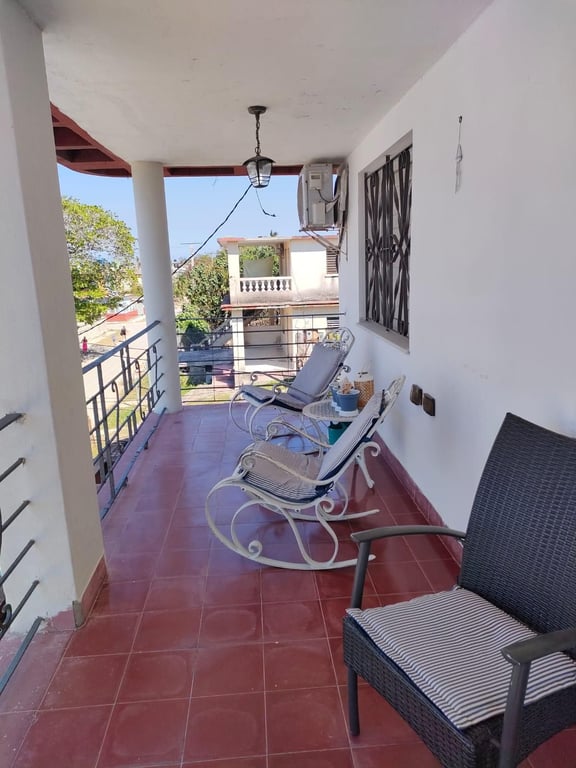 casa-en-guanabo-04.jpg