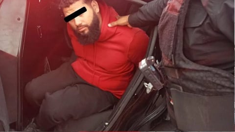 Cubano Arrestado en Monterrey por Papeles Irregulares de Motocicleta