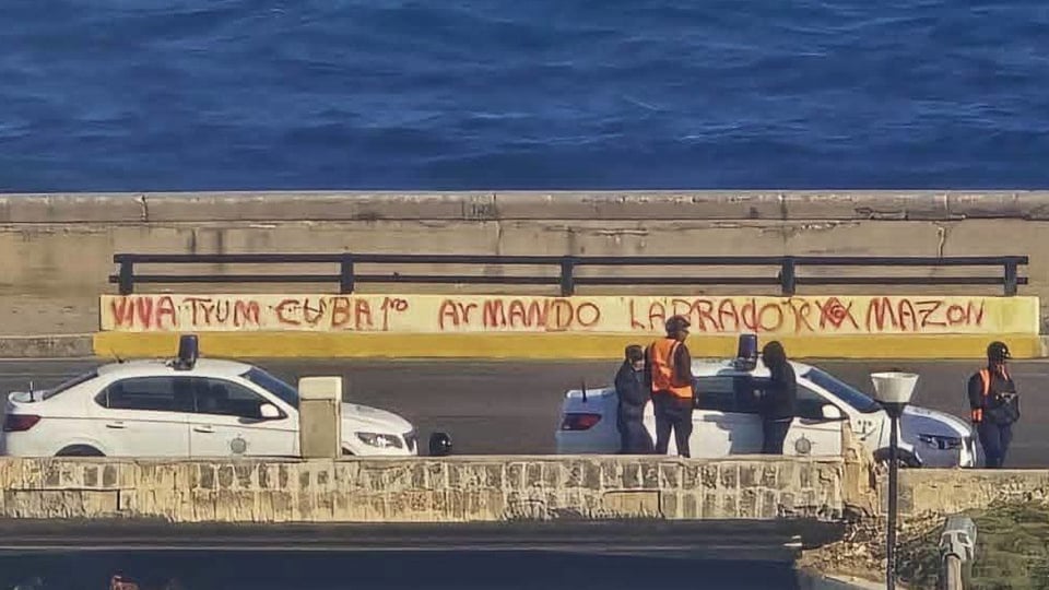 ¿Carteles 'misteriosos' contra el Gobierno? ¡La Habana y Mayabeque están que arden!